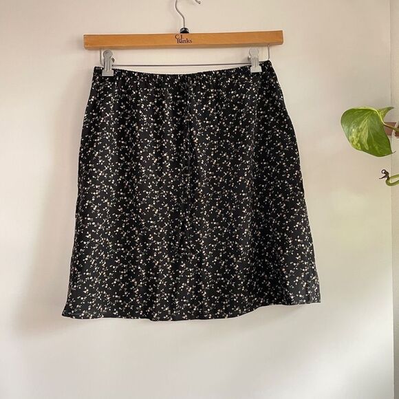 Vintage‎ Dark cottage Core Mini Skirt Medium - Picture 2 of 8